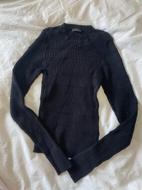 Dynamite Black Textured Ribbed Crewneck Sweater